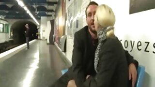 Vitka beba sa sočnim sisama Darcia Lee jaše kurac nakon poze u stilu 69